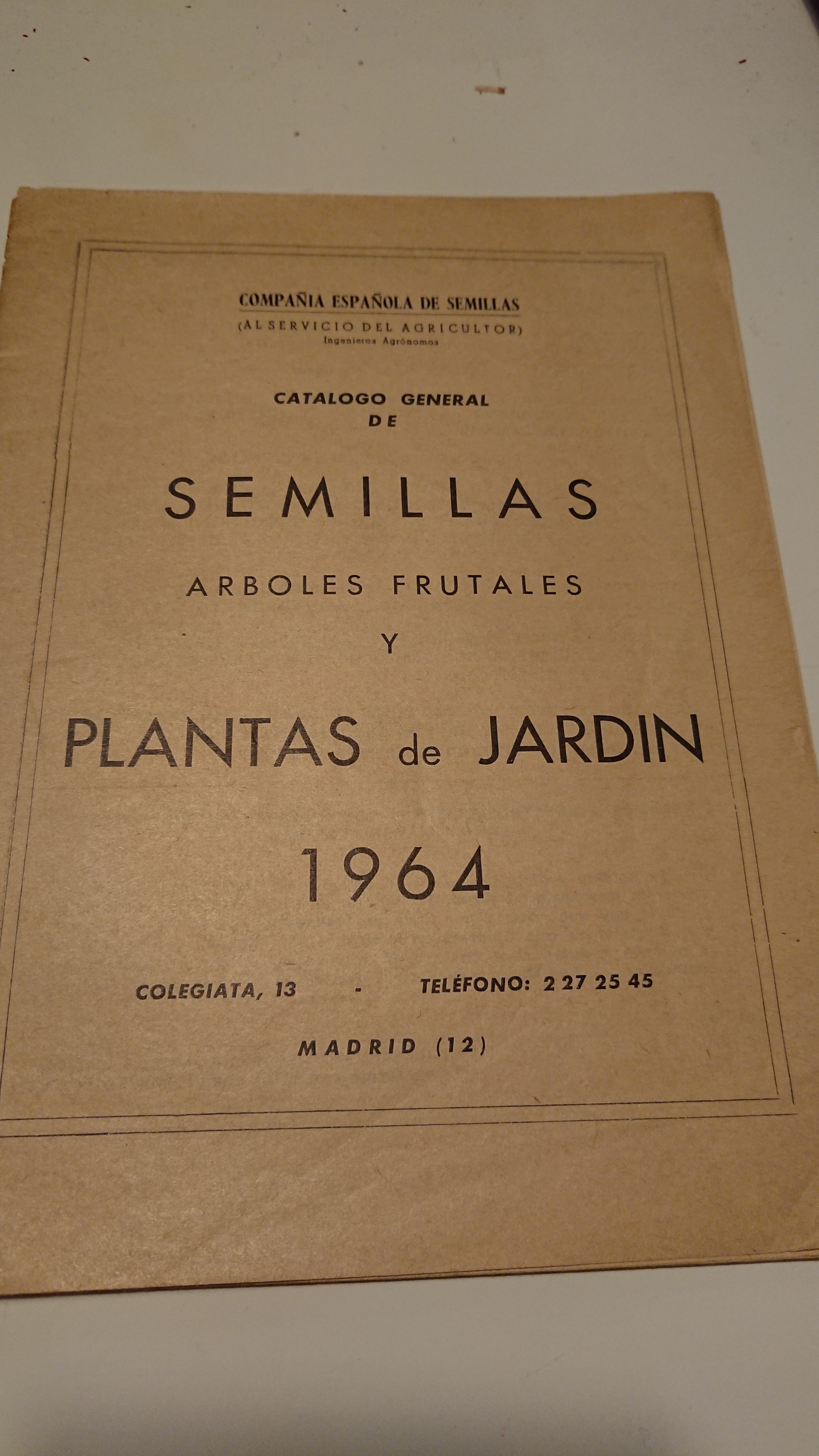 CATÁLOGO GENERAL DE SEMILLAS ÁRBOLES FRUTALES Y PLANTAS DE JARDÍN - LIBROS  DE PALACIOS
